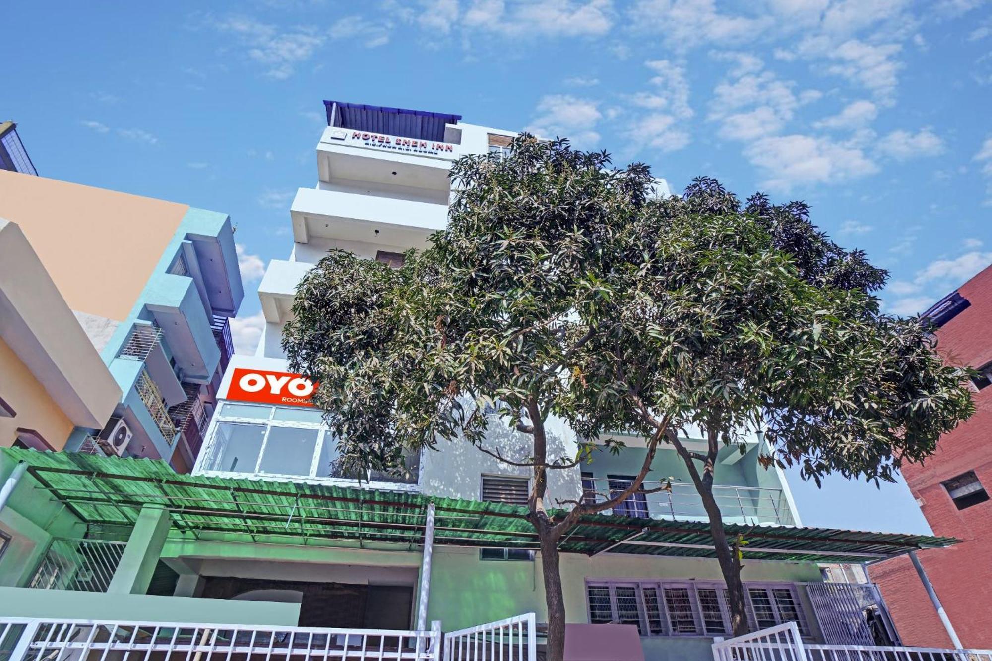 Flagship Hotel Sneh Inn Rms Colony Patna  Exteriör bild